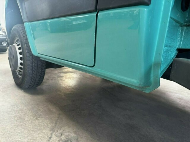 MERCEDES-BENZ Sprinter 513 CDI 4x4 Allrad Pritsche Top!... - Transportbil med flak: bild 4 MERCEDES-BENZ Sprinter 513 CDI 4x4 Allrad Pritsche Top!... - Transportbil med flak: bild 4