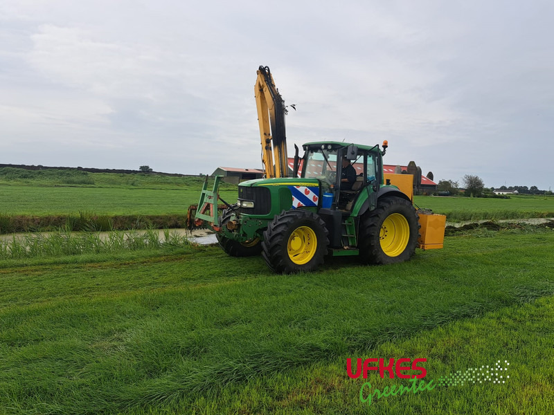 John Deere 6820 / BOS arm - Traktor: bild 2 John Deere 6820 / BOS arm - Traktor: bild 2