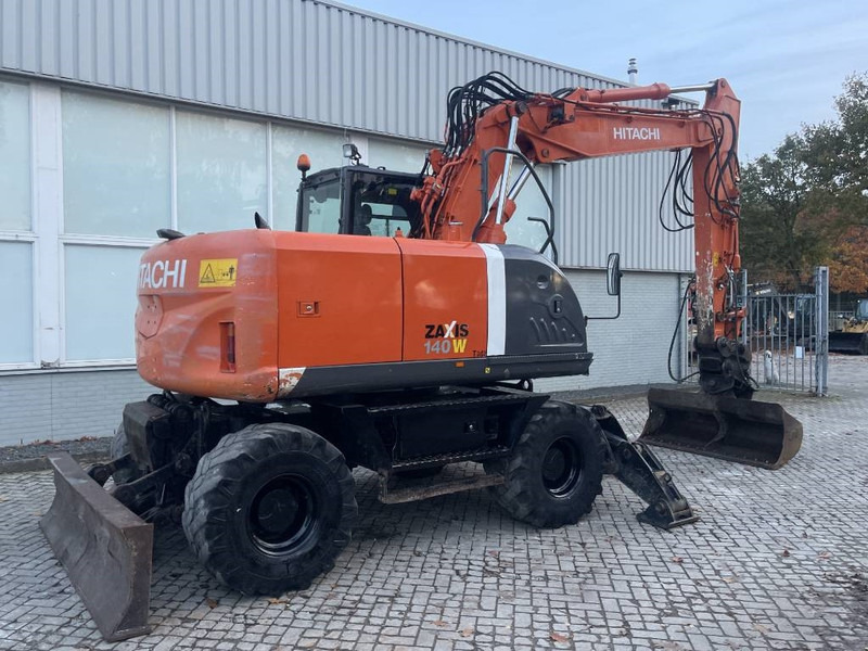 Hitachi ZX 140 W-3 - Grävmaskin på däck: bild 5 Hitachi ZX 140 W-3 - Grävmaskin på däck: bild 5