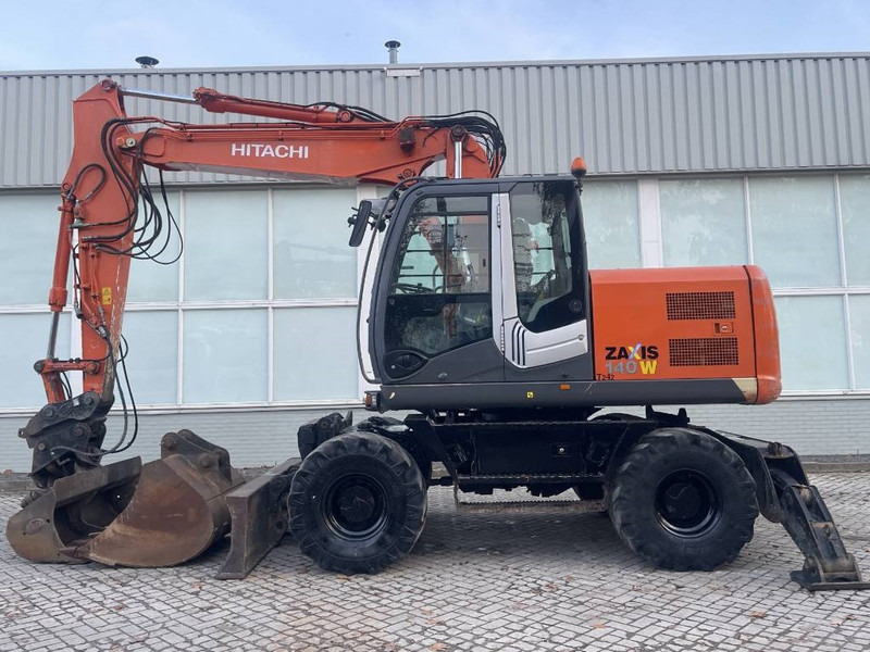 Hitachi ZX 140 W-3 - Grävmaskin på däck: bild 3 Hitachi ZX 140 W-3 - Grävmaskin på däck: bild 3