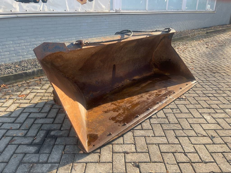 RIMAN HYDRAULIC FRONT BUCKET FOR JCB 3CX - Skopa för Byggmaskiner: bild 3 RIMAN HYDRAULIC FRONT BUCKET FOR JCB 3CX - Skopa för Byggmaskiner: bild 3