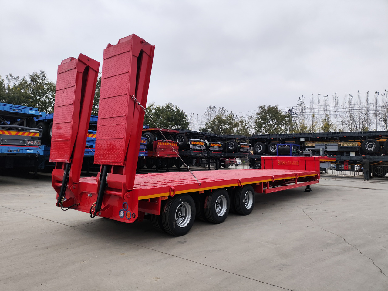 SUNSKY 30Ton lowbed trailer - Låg lastare semitrailer: bild 3 SUNSKY 30Ton lowbed trailer - Låg lastare semitrailer: bild 3
