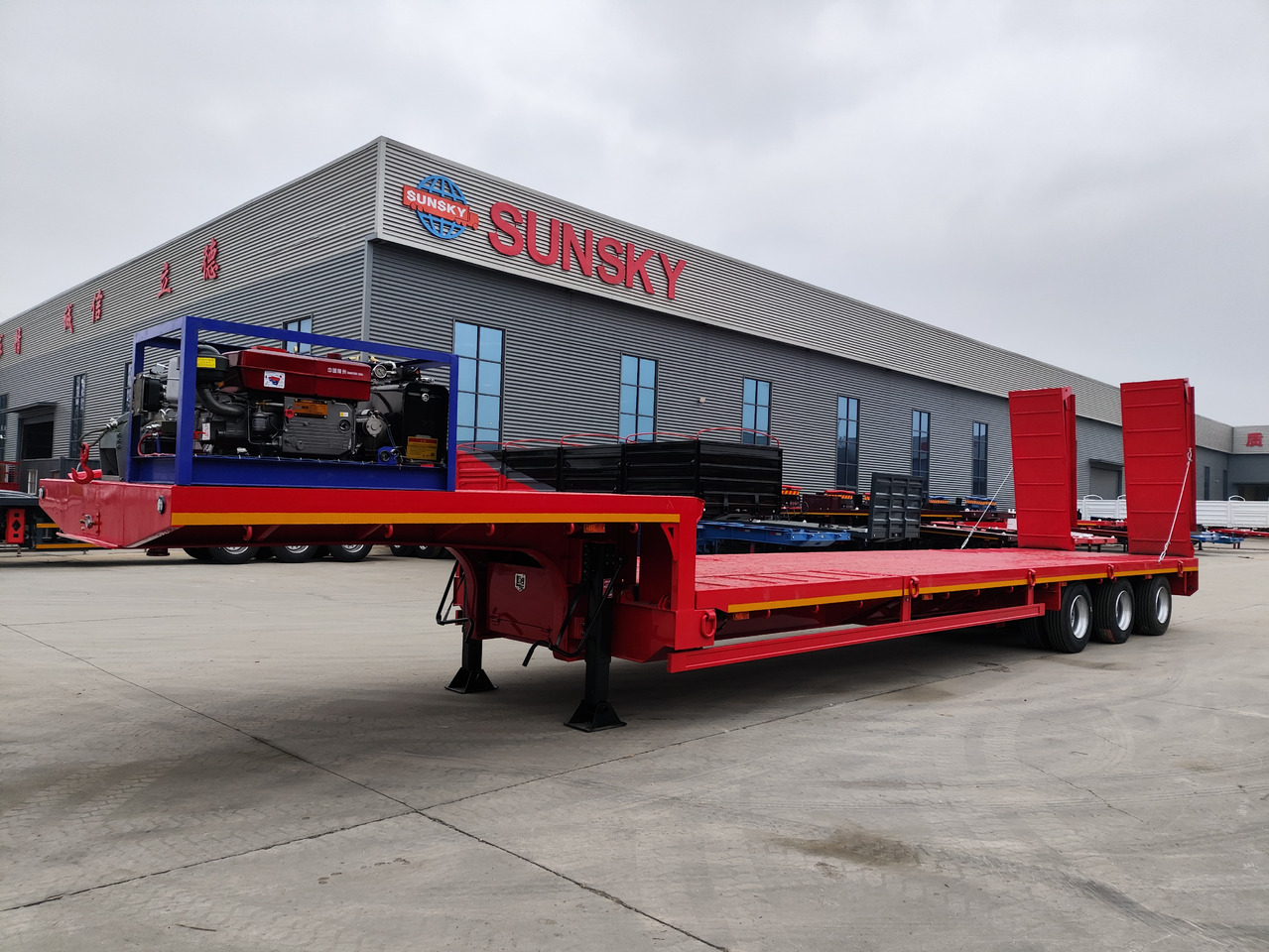 SUNSKY 30Ton lowbed trailer - Låg lastare semitrailer: bild 2 SUNSKY 30Ton lowbed trailer - Låg lastare semitrailer: bild 2