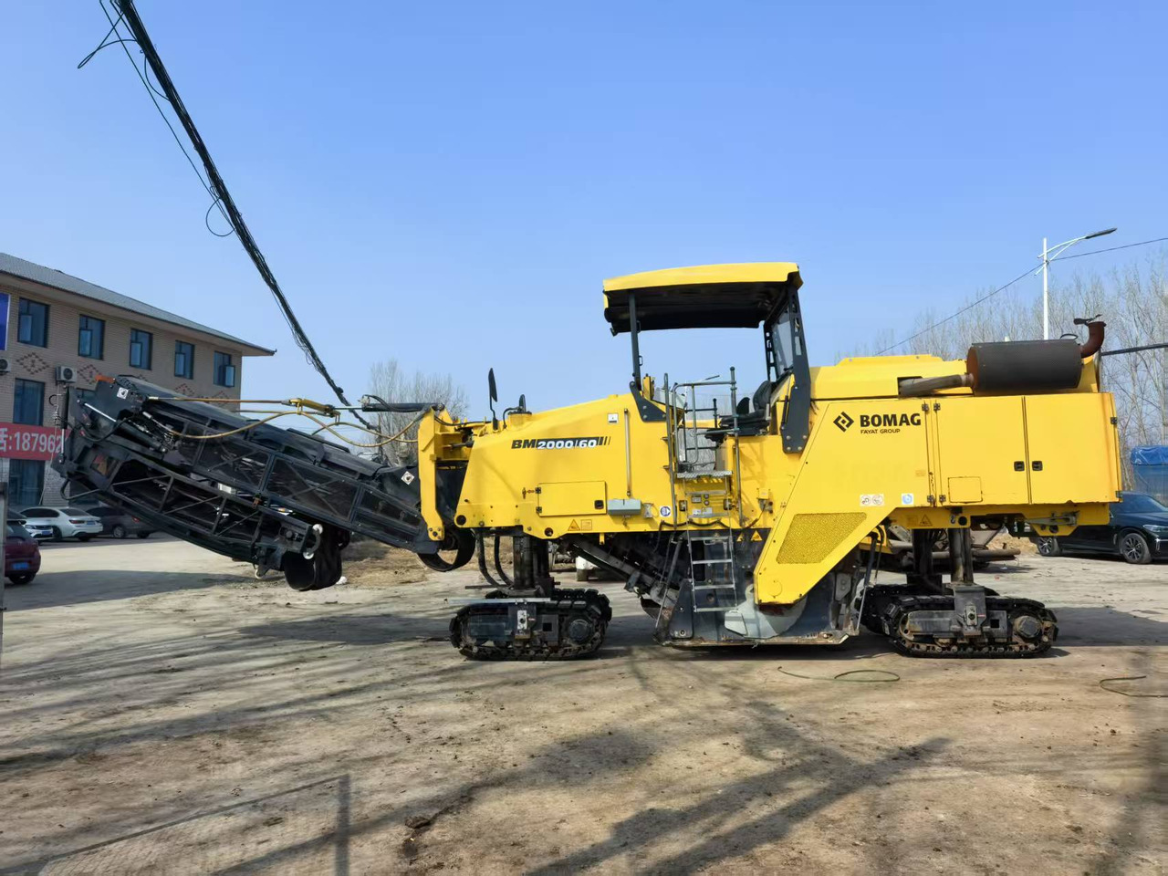 BOMAG Second Hand Asphalt Milling Machine BM2000/60 Asphalt Cold Milling Machine Price - Asfaltfräs: bild 2 BOMAG Second Hand Asphalt Milling Machine BM2000/60 Asphalt Cold Milling Machine Price - Asfaltfräs: bild 2