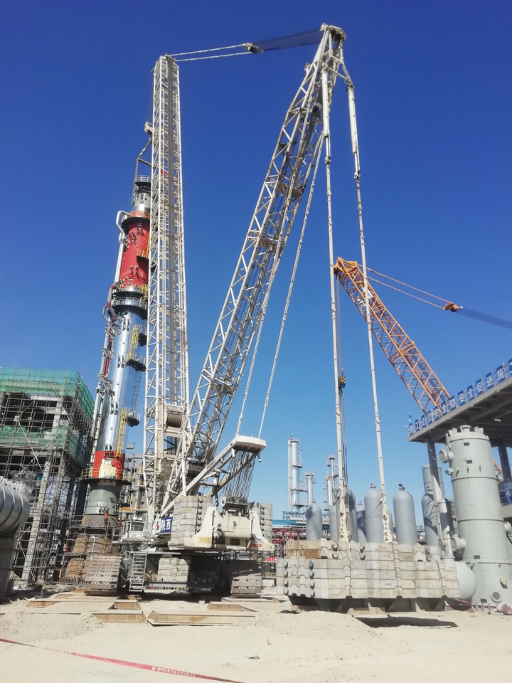 DEMAG CC6800-1 Construction Site Lifting Machine 1250t Second Hand Heavy Duty Crawler Crane Price - Bandgående kran: bild 4 DEMAG CC6800-1 Construction Site Lifting Machine 1250t Second Hand Heavy Duty Crawler Crane Price - Bandgående kran: bild 4