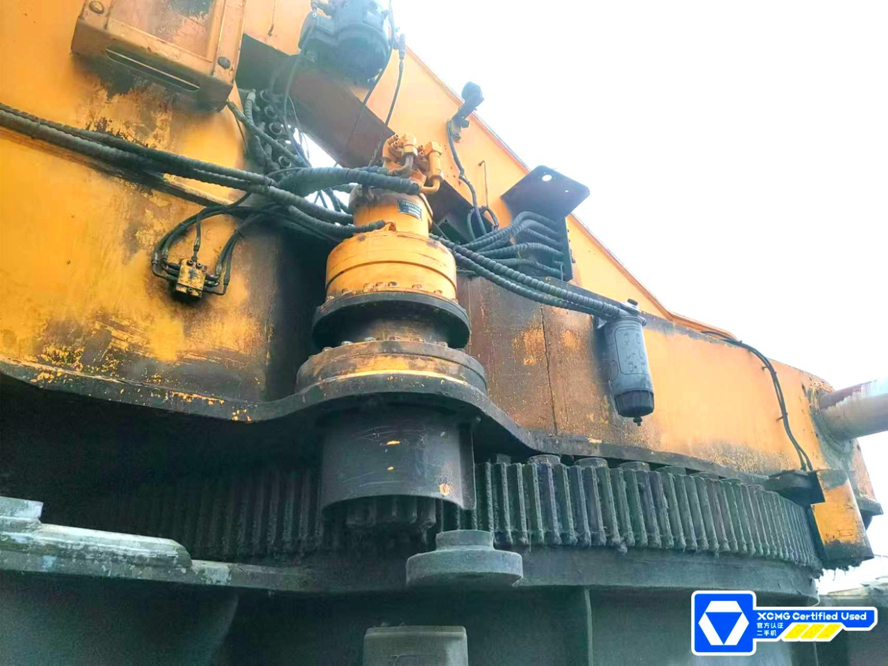 Allterrängkran XCMG 1200ton QAY1200 used hydraulic all terrain crane: bild 8 Allterrängkran XCMG 1200ton QAY1200 used hydraulic all terrain crane: bild 8