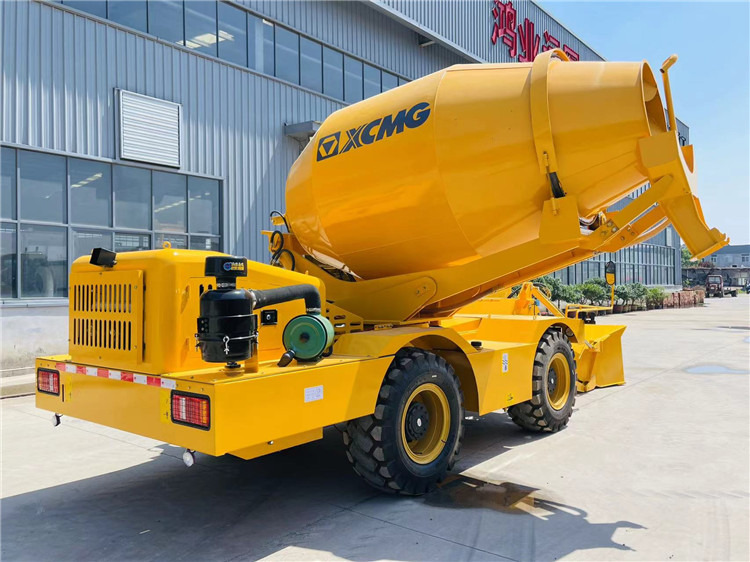 XCMG 4m3 Self-Loading Mobile Concrete Mixer Truck Automatic Concrete Mixer for Sale - Betongblandare: bild 5 XCMG 4m3 Self-Loading Mobile Concrete Mixer Truck Automatic Concrete Mixer for Sale - Betongblandare: bild 5
