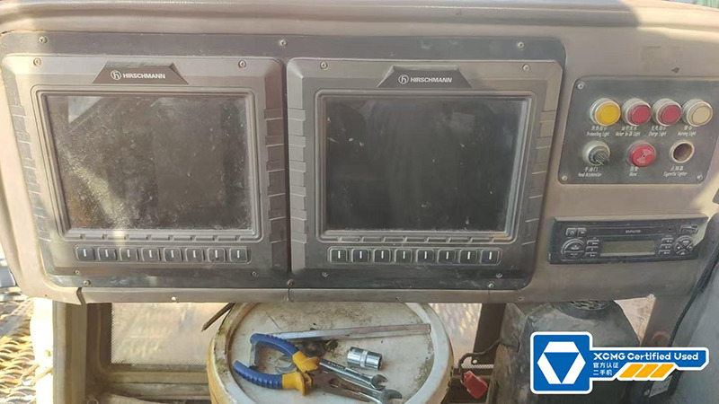 XCMG 500 tons 2016 XGC500 used lift machine crane with crawler for sale - Bandgående kran: bild 3 XCMG 500 tons 2016 XGC500 used lift machine crane with crawler for sale - Bandgående kran: bild 3