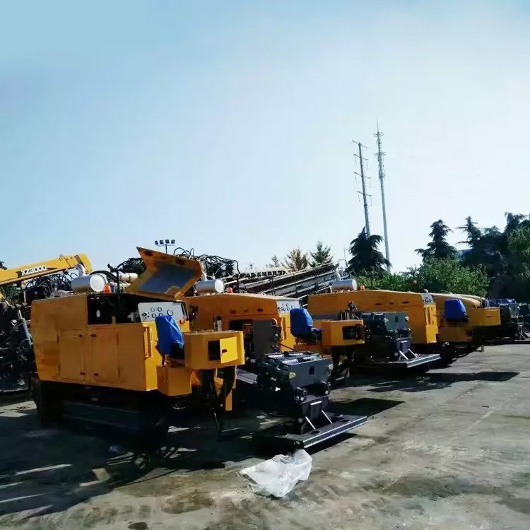 XCMG OEM Manufacturer XZ1350 Used Horizontal Directional Drilling Machine For Sale - Styrbara borrmaskin: bild 4 XCMG OEM Manufacturer XZ1350 Used Horizontal Directional Drilling Machine For Sale - Styrbara borrmaskin: bild 4