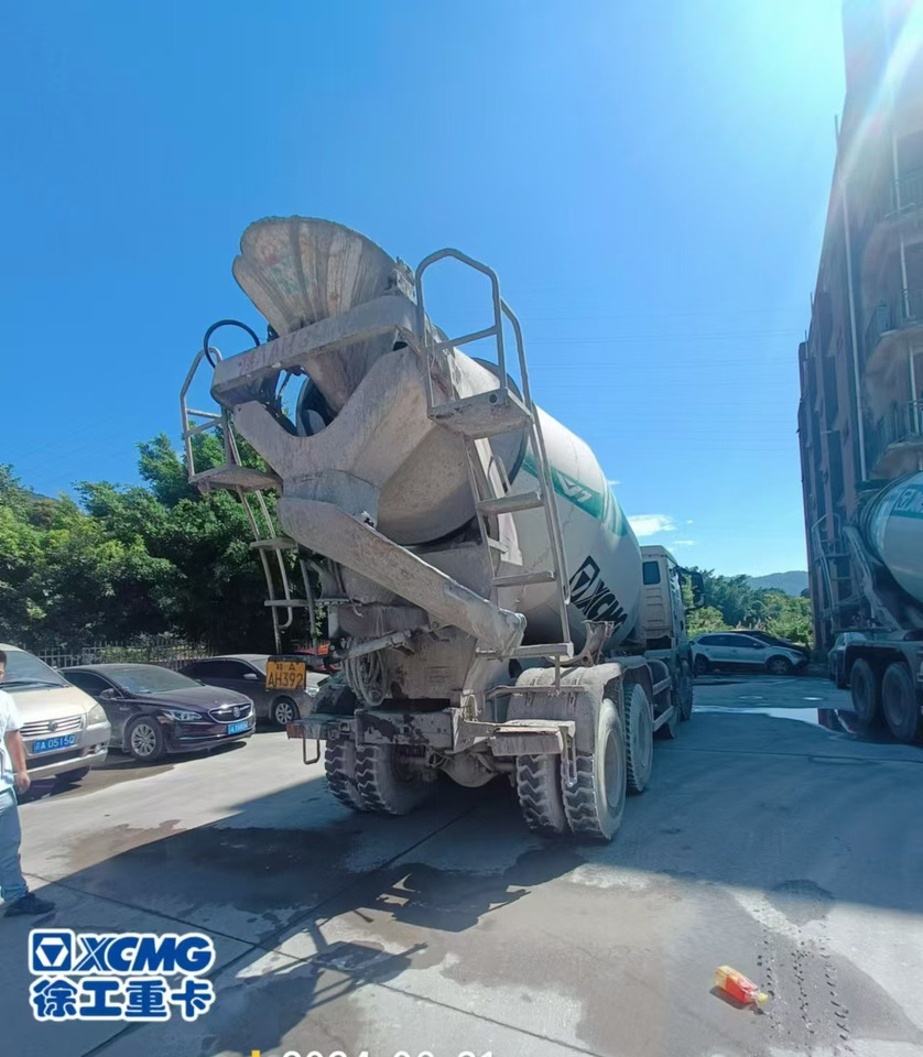 XCMG Official 12cbm Concrete Mixer Drum G4804D Used Mobile Concrete Mixers Truck For Sale - Betongbil: bild 3 XCMG Official 12cbm Concrete Mixer Drum G4804D Used Mobile Concrete Mixers Truck For Sale - Betongbil: bild 3