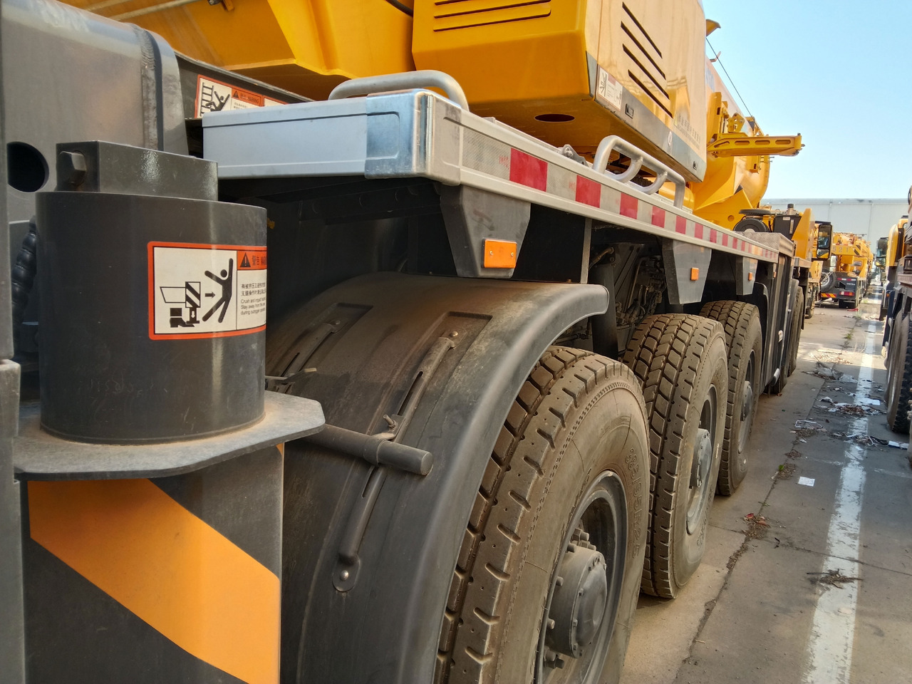 XCMG Official 8-Section XCA130L8_2 Used Knuckle Boom Truck Crane 130 Ton Hydraulic Crane Price - Allterrängkran: bild 3 XCMG Official 8-Section XCA130L8_2 Used Knuckle Boom Truck Crane 130 Ton Hydraulic Crane Price - Allterrängkran: bild 3