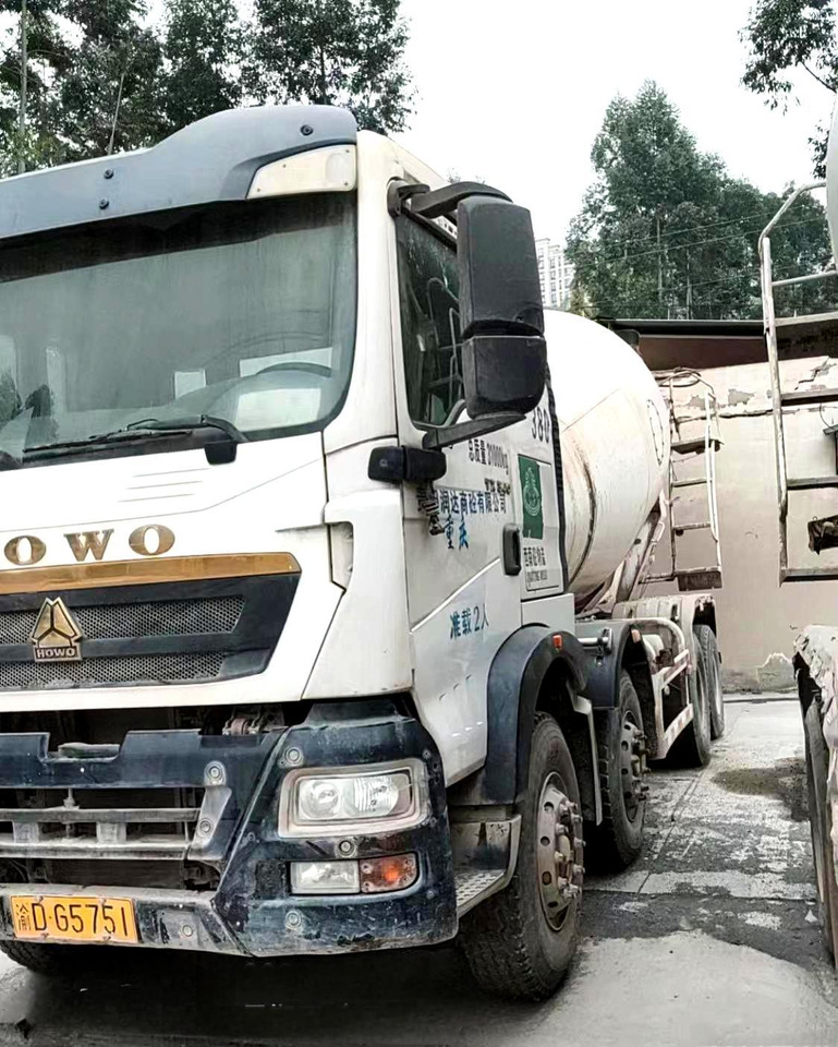 XCMG Official G4804B Used Cement Concrete Mixer 12m³ Concrete Mixer Truck HOWO - Betongbil: bild 2 XCMG Official G4804B Used Cement Concrete Mixer 12m³ Concrete Mixer Truck HOWO - Betongbil: bild 2