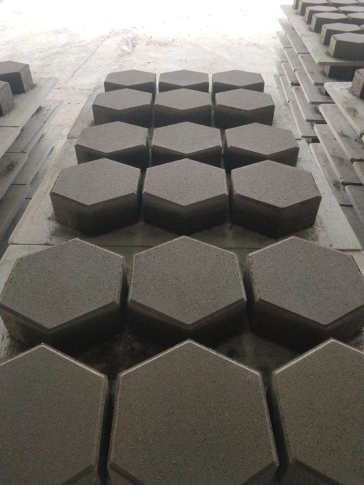 XCMG Official MM6-15 Fully Automatic Clay Brick Making Machine for Sale - Blockmaskin: bild 4 XCMG Official MM6-15 Fully Automatic Clay Brick Making Machine for Sale - Blockmaskin: bild 4