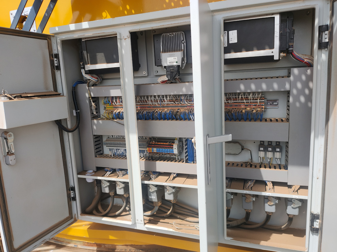 XCMG Official Used Construction Crane XGC800A 800 Ton Mobile Crawler Crane Hot Sale - Bandgående kran: bild 2 XCMG Official Used Construction Crane XGC800A 800 Ton Mobile Crawler Crane Hot Sale - Bandgående kran: bild 2