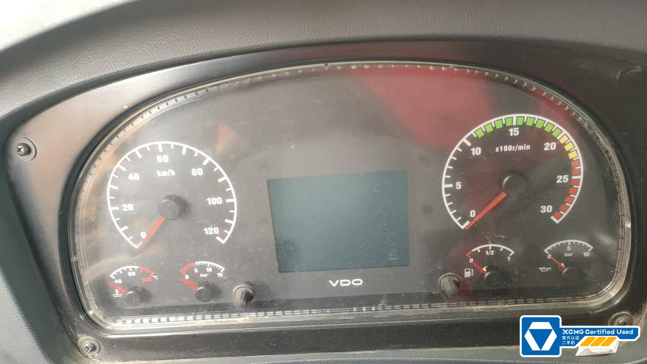 XCMG XCT130 130ton diesel second hand crane truck - Mobilkran: bild 2 XCMG XCT130 130ton diesel second hand crane truck - Mobilkran: bild 2