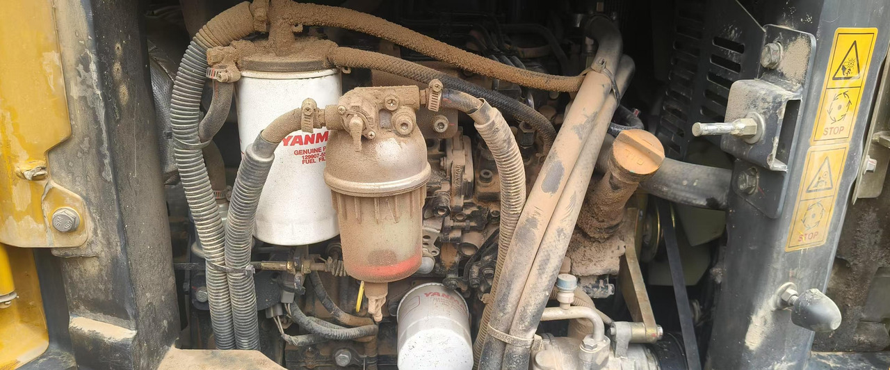 XCMG XE35U samll used hydraulic 3.5 ton excavator - Bandgrävare: bild 2 XCMG XE35U samll used hydraulic 3.5 ton excavator - Bandgrävare: bild 2