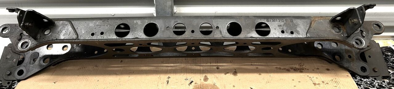 BELKA POPRZECZNA WZMOCNIENIE RAMY Mercedes-Benz ACTROS MP4 KA12253 Mercedes-Benz ACTROS MP4 truck - Ram/ Chassi för Lastbil: bild 2 BELKA POPRZECZNA WZMOCNIENIE RAMY Mercedes-Benz ACTROS MP4 KA12253 Mercedes-Benz ACTROS MP4 truck - Ram/ Chassi för Lastbil: bild 2