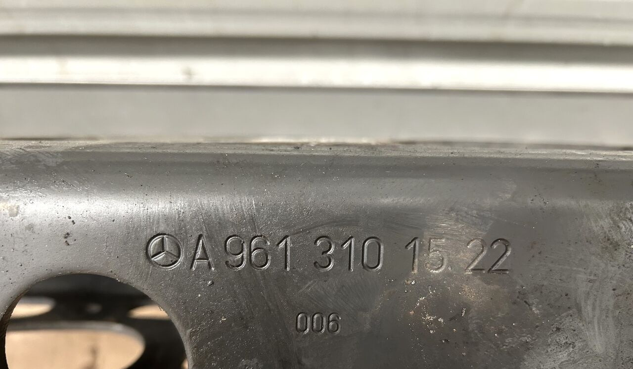 BELKA POPRZECZNA WZMOCNIENIE RAMY Mercedes-Benz ACTROS MP4 KA12253 Mercedes-Benz ACTROS MP4 truck - Ram/ Chassi för Lastbil: bild 3 BELKA POPRZECZNA WZMOCNIENIE RAMY Mercedes-Benz ACTROS MP4 KA12253 Mercedes-Benz ACTROS MP4 truck - Ram/ Chassi för Lastbil: bild 3