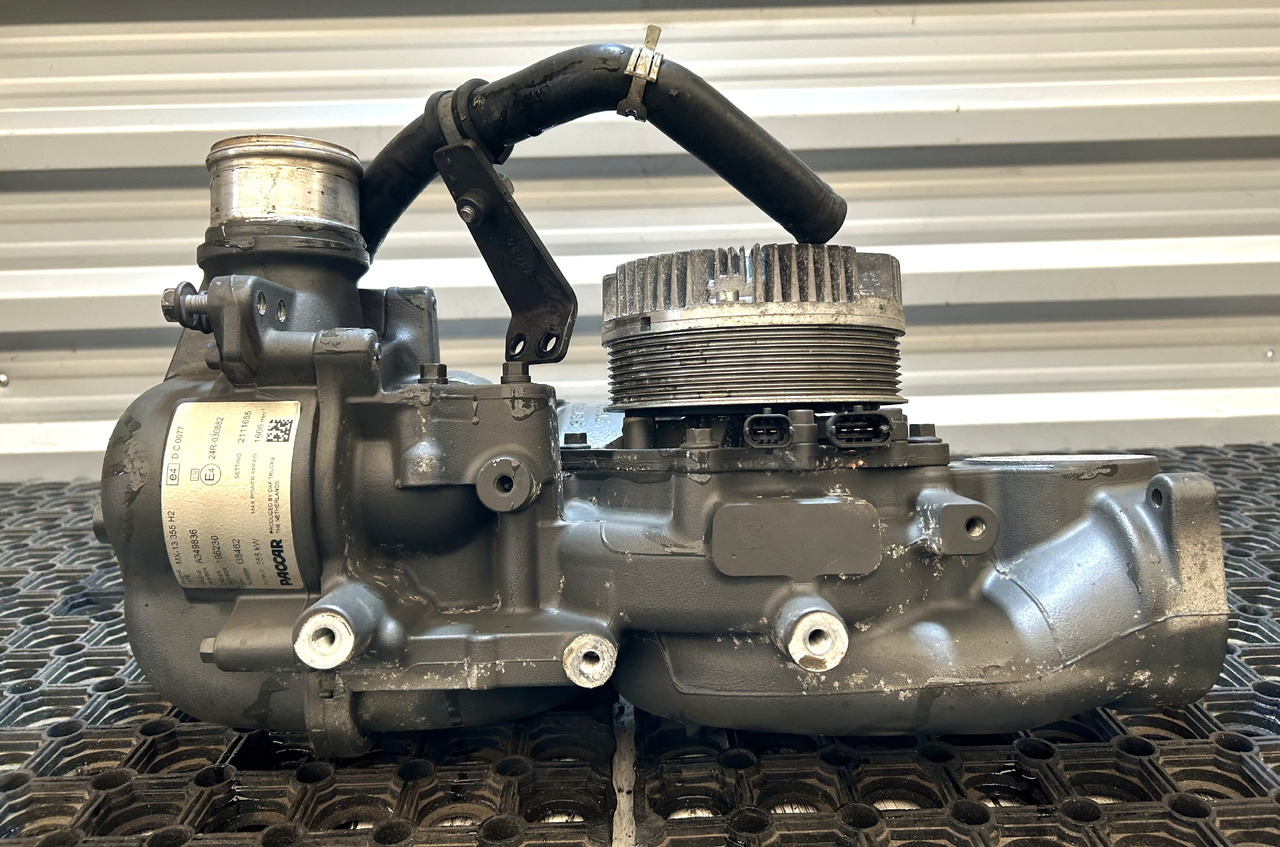 DAF DAF XF 106 480 COOLANT PUMP - Kylvätskepump: bild 1 DAF DAF XF 106 480 COOLANT PUMP - Kylvätskepump: bild 1