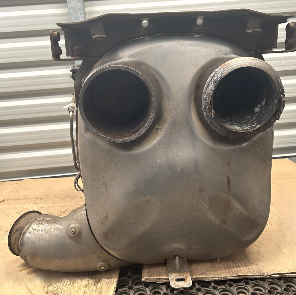 DAF DPF CATALYTIC CONVERTER DAF XF 106 - Katalytisk omvandlare: bild 5 DAF DPF CATALYTIC CONVERTER DAF XF 106 - Katalytisk omvandlare: bild 5