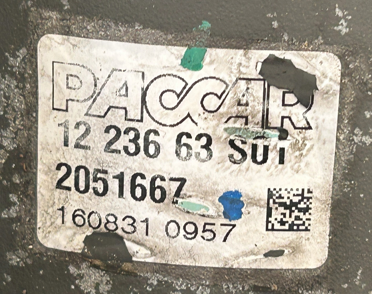 DAF OIL MODULE DAF XF 106 460 - Oljefilter: bild 2 DAF OIL MODULE DAF XF 106 460 - Oljefilter: bild 2