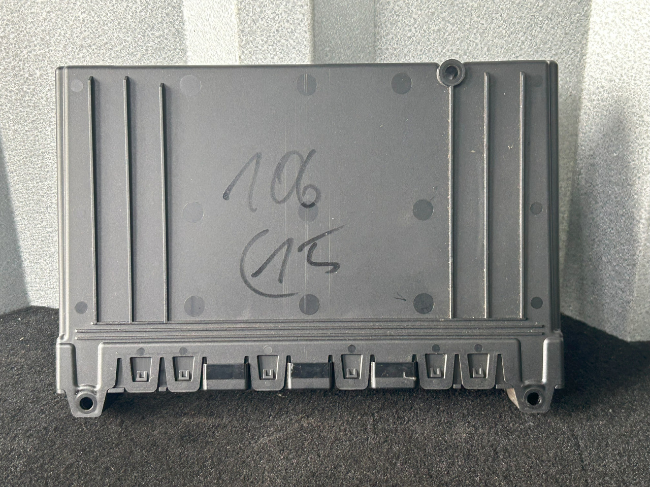 DAF XF 106 480 VECU - Kontrollenhet: bild 1 DAF XF 106 480 VECU - Kontrollenhet: bild 1