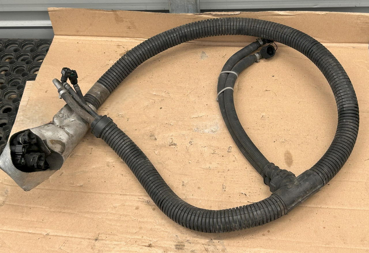 DAF XF 106 ADBLUE WIRING HARNESS - Avgassystem: bild 1 DAF XF 106 ADBLUE WIRING HARNESS - Avgassystem: bild 1