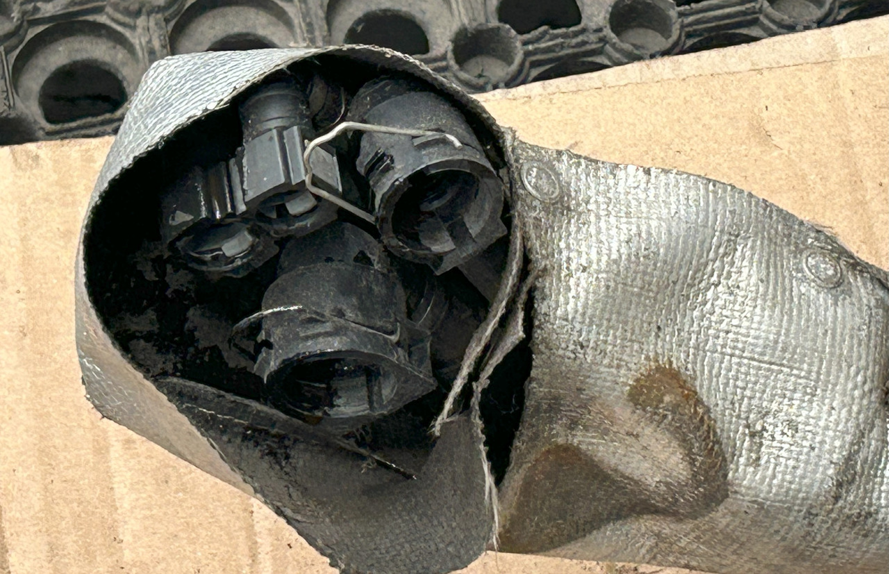 DAF XF 106 ADBLUE WIRING HARNESS - Avgassystem: bild 2 DAF XF 106 ADBLUE WIRING HARNESS - Avgassystem: bild 2