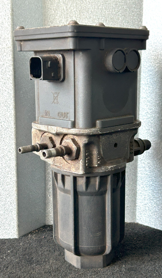 MERCEDES-BENZ AROCS MP4 ADBLUE PUMP - Avgassystem för Lastbil: bild 3 MERCEDES-BENZ AROCS MP4 ADBLUE PUMP - Avgassystem för Lastbil: bild 3