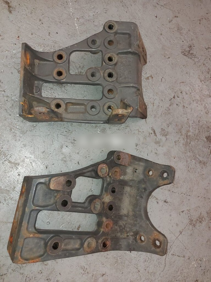 Suport arc Mercedes-Benz A9603120233 Mercedes-Benz ACTROS MP4 truck - Fjädring för Lastbil: bild 4 Suport arc Mercedes-Benz A9603120233 Mercedes-Benz ACTROS MP4 truck - Fjädring för Lastbil: bild 4