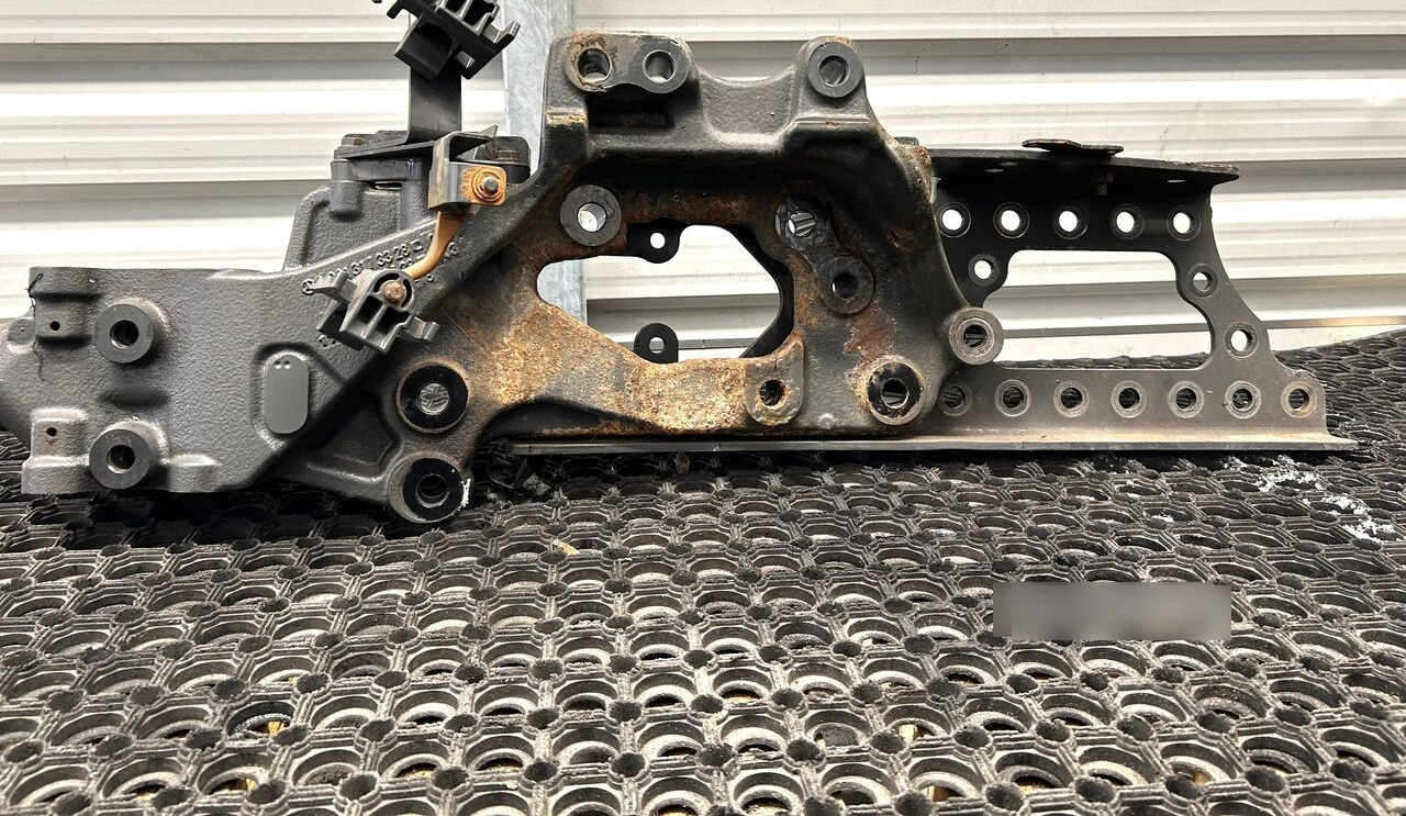 WSPORNIK MOCOWANIE ŁAPA ZACZEPU Mercedes-Benz ACTROS MP4 truck - Fjädring för Lastbil: bild 1 WSPORNIK MOCOWANIE ŁAPA ZACZEPU Mercedes-Benz ACTROS MP4 truck - Fjädring för Lastbil: bild 1