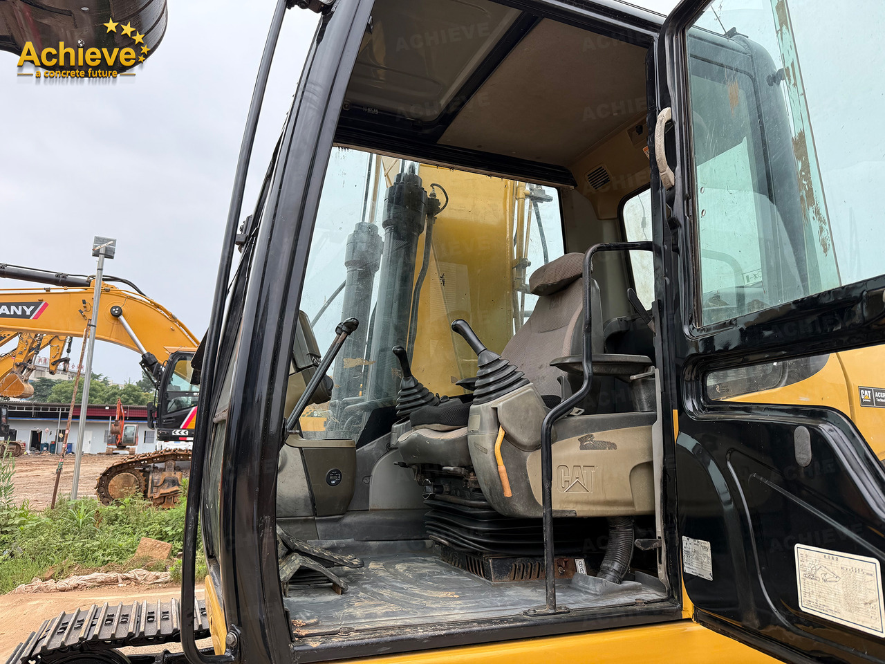 Grävmaskin CATERPILLAR CAT 320D C6.4ACERT 1m³ 20930KG 20TON 103Kw/2000rpm 35Mpa【ACHIEVE】 TOP CONDITION!!!: bild 14 Grävmaskin CATERPILLAR CAT 320D C6.4ACERT 1m³ 20930KG 20TON 103Kw/2000rpm 35Mpa【ACHIEVE】 TOP CONDITION!!!: bild 14