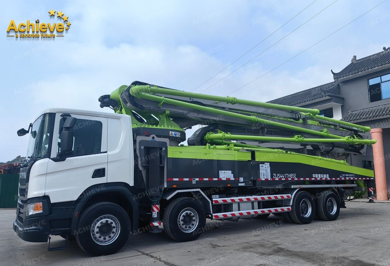 ZOOMLION ZOOMLION 2019 ZOOMLION 56X-6RZ 56M Scania P450 8x4【ACHIEVE】TOP CONDITION!!! - Betongpump: bild 3 ZOOMLION ZOOMLION 2019 ZOOMLION 56X-6RZ 56M Scania P450 8x4【ACHIEVE】TOP CONDITION!!! - Betongpump: bild 3