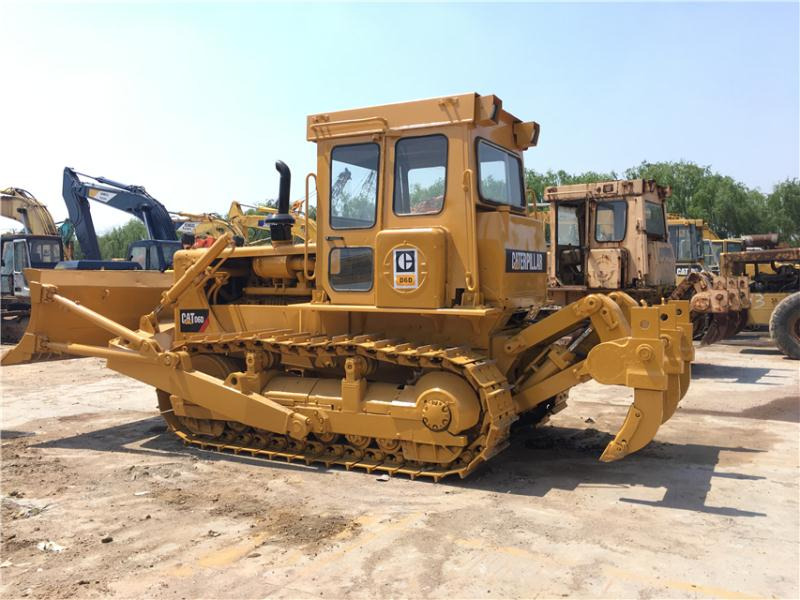 Caterpillar Construction Machine Cheap Price CAT D6D Bulldozer with Rippers - Bulldozer: bild 1 Caterpillar Construction Machine Cheap Price CAT D6D Bulldozer with Rippers - Bulldozer: bild 1