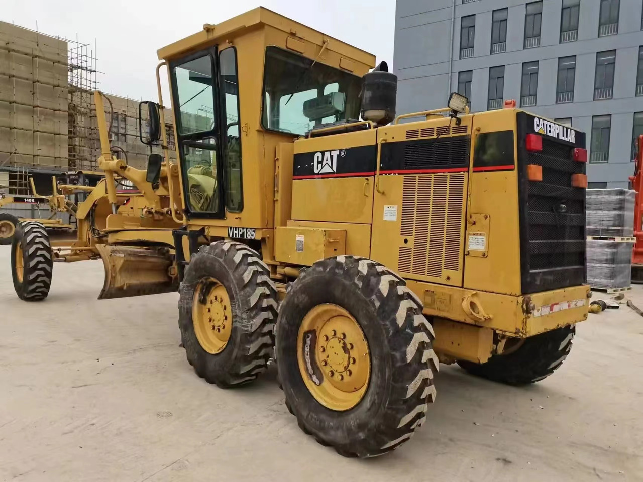 Caterpillar Original Color Motor Grader Used CAT 140H - Väghyvel: bild 5 Caterpillar Original Color Motor Grader Used CAT 140H - Väghyvel: bild 5