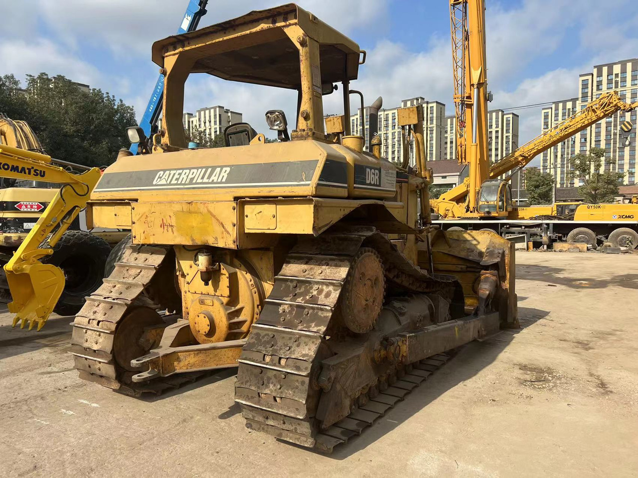 Caterpillar Original Condition CAT D6R bulldozer with Rippers - Bulldozer: bild 2 Caterpillar Original Condition CAT D6R bulldozer with Rippers - Bulldozer: bild 2
