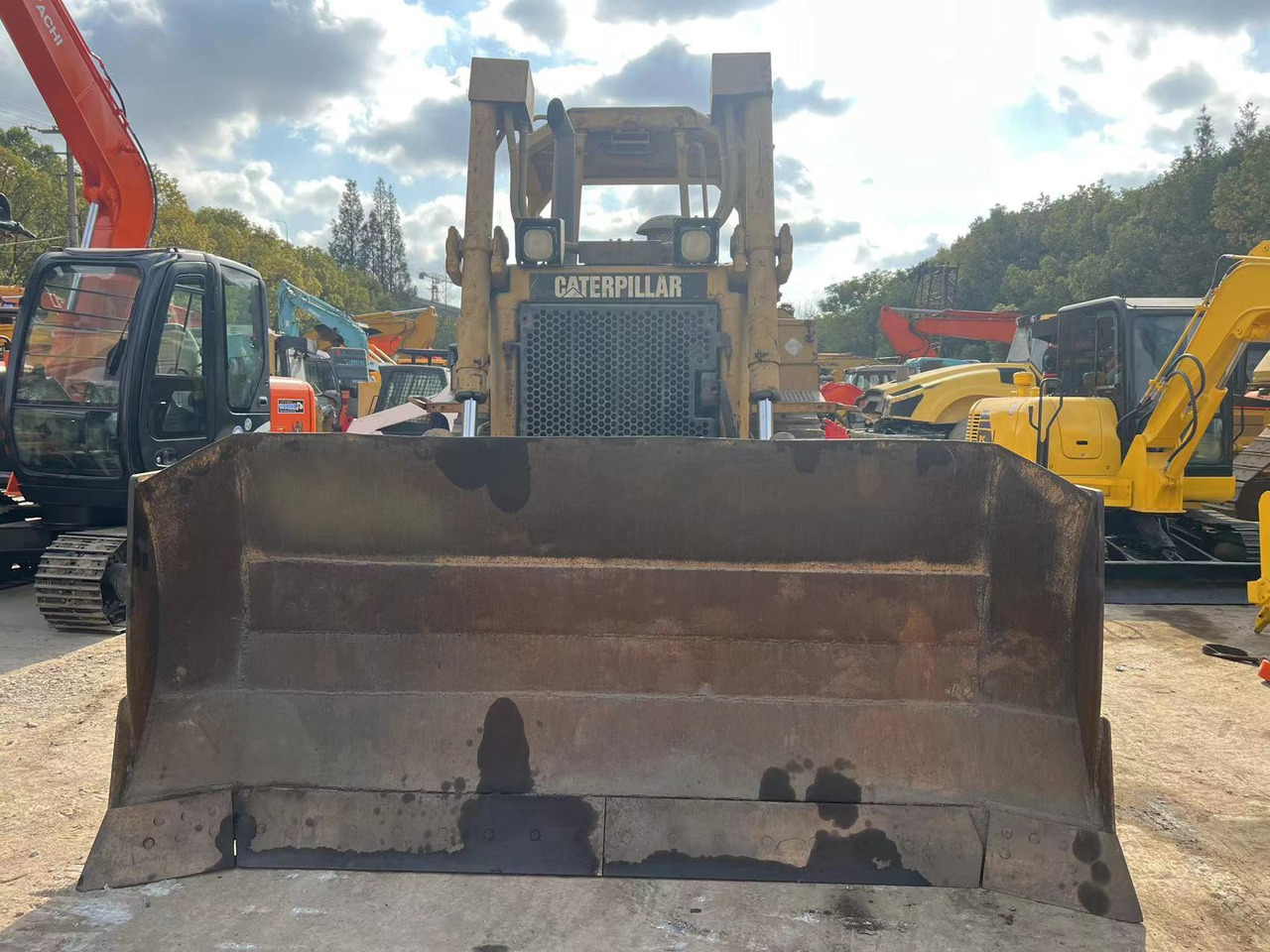Caterpillar Original Condition CAT D6R bulldozer with Rippers - Bulldozer: bild 3 Caterpillar Original Condition CAT D6R bulldozer with Rippers - Bulldozer: bild 3