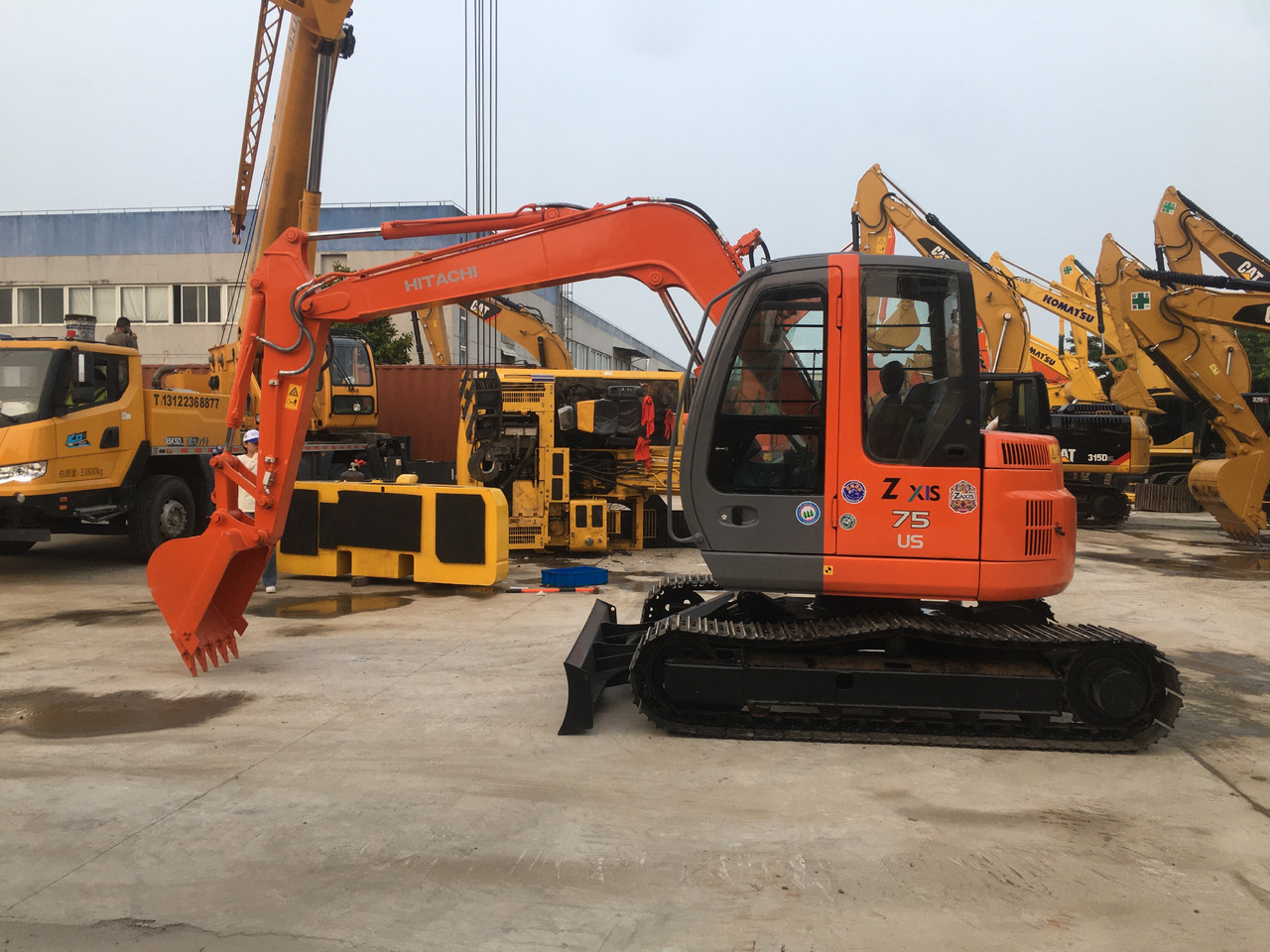 Hitachi Used Excavator Hitachi ZX75 Small Excavator for Sale - Bandgrävare: bild 3 Hitachi Used Excavator Hitachi ZX75 Small Excavator for Sale - Bandgrävare: bild 3