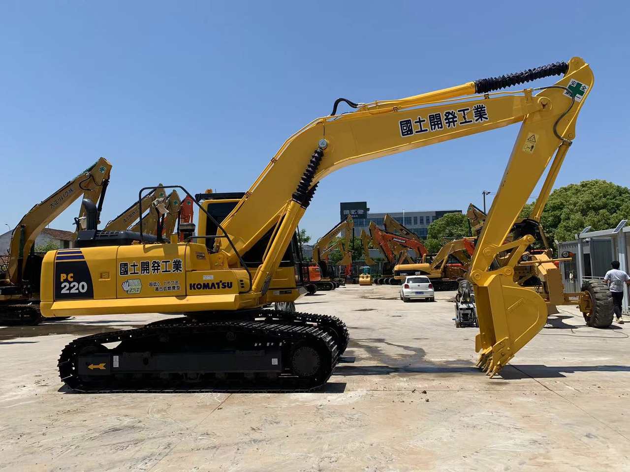 Komatsu Excavator PC220 Good Condition 22 ton Digger - Bandgrävare: bild 2 Komatsu Excavator PC220 Good Condition 22 ton Digger - Bandgrävare: bild 2