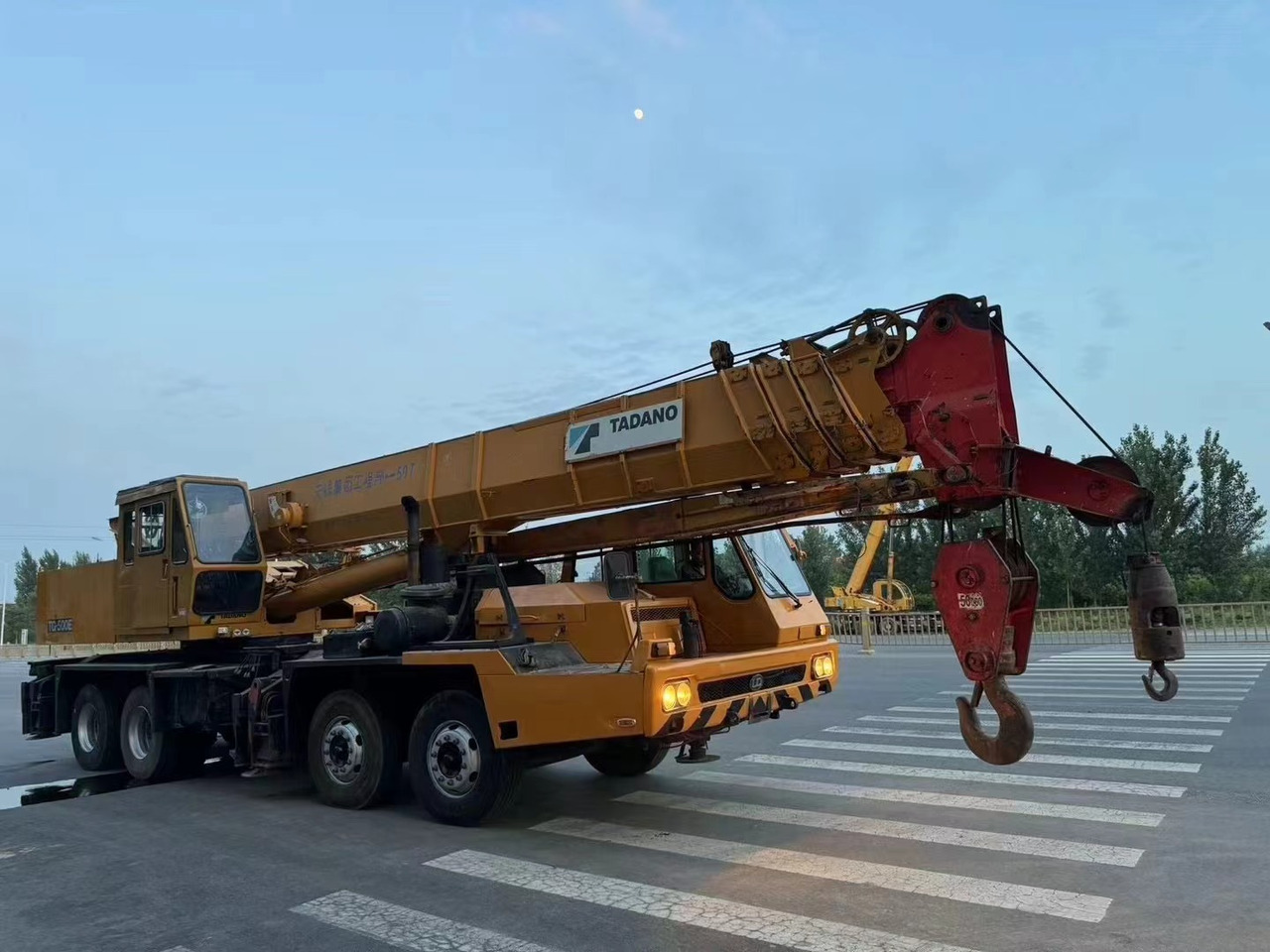 TADANO TG500E Good Condition 50 ton Truck Crane - Mobilkran: bild 2 TADANO TG500E Good Condition 50 ton Truck Crane - Mobilkran: bild 2