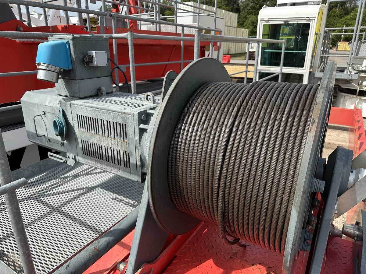 LIEBHERR 150 EC-B 8 Litronic - Tornkran: bild 3 LIEBHERR 150 EC-B 8 Litronic - Tornkran: bild 3