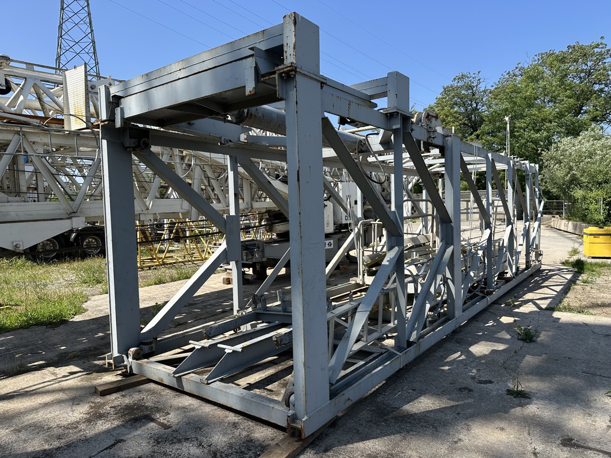 POTAIN T60A telescopic cage - Tornkran: bild 1 POTAIN T60A telescopic cage - Tornkran: bild 1