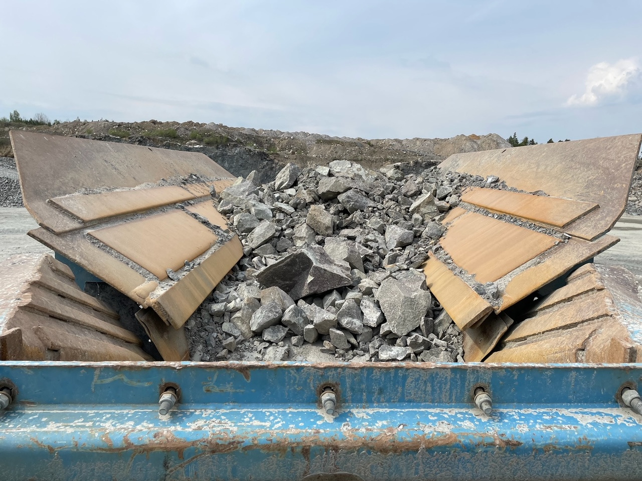 SANDVIK CM 1208 - Mobilt krossverk: bild 4 SANDVIK CM 1208 - Mobilt krossverk: bild 4