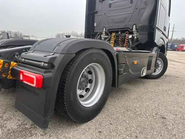 Mercedes-Benz Actros 1845 LS - Dragbil: bild 4 Mercedes-Benz Actros 1845 LS - Dragbil: bild 4