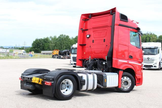 Mercedes-Benz Actros 1863LS NEUZUSTAND - Dragbil: bild 3 Mercedes-Benz Actros 1863LS NEUZUSTAND - Dragbil: bild 3