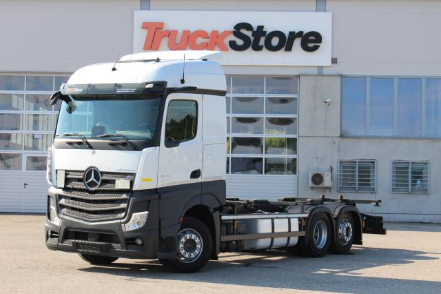 Mercedes-Benz Actros 2545 - Containerbil/ Växelflak lastbil: bild 1 Mercedes-Benz Actros 2545 - Containerbil/ Växelflak lastbil: bild 1