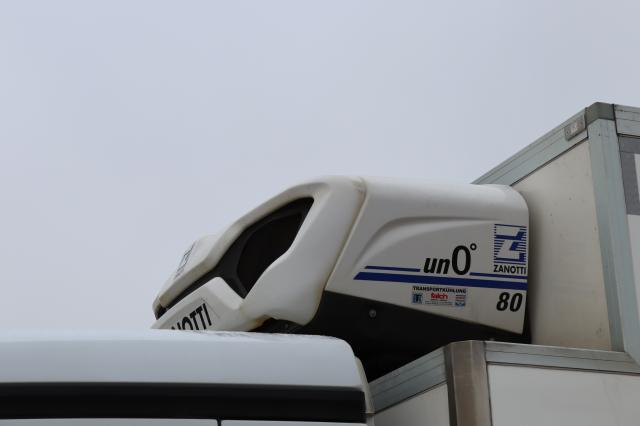 Mercedes-Benz Antos 1832 L - Kylbil lastbil: bild 5 Mercedes-Benz Antos 1832 L - Kylbil lastbil: bild 5