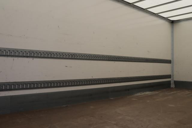 Mercedes-Benz Atego 1218 L nR - Lastbil med skåp: bild 5 Mercedes-Benz Atego 1218 L nR - Lastbil med skåp: bild 5