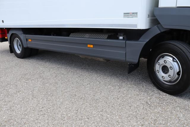 Mercedes-Benz Atego 1218 L nR - Lastbil med skåp: bild 2 Mercedes-Benz Atego 1218 L nR - Lastbil med skåp: bild 2