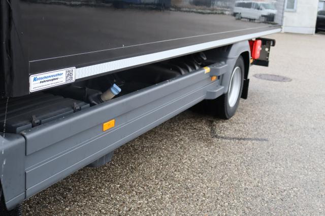 Mercedes-Benz Atego 1223L 6M KOFFER - Lastbil med skåp: bild 4 Mercedes-Benz Atego 1223L 6M KOFFER - Lastbil med skåp: bild 4